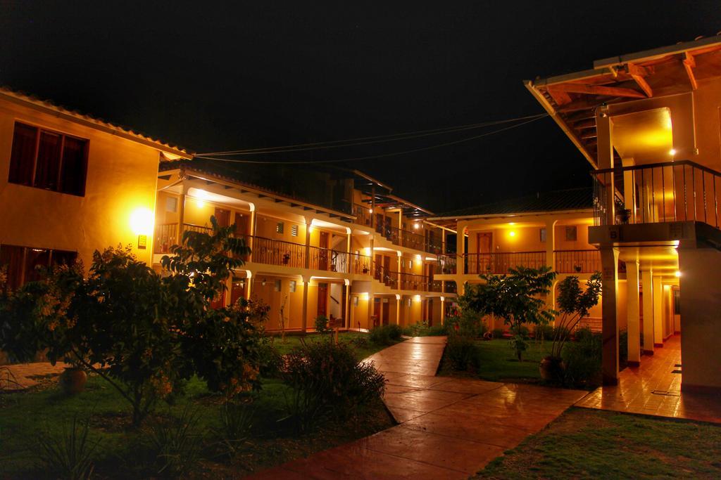 Tunupa Lodge Hotel Ollantaytambo Exterior foto